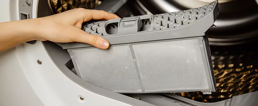 Signs Of A Clogged Dryer Lint Trap in Paragould, Arkansas